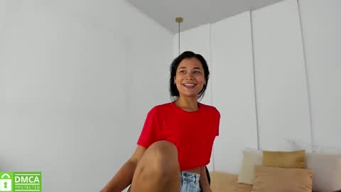 Snapshot of sexychanell_18 chatting on February 2025 06:47:02 PM chanell and yina online show from February 2025 06:47:02 PM