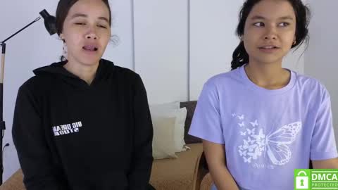 Snapshot of sexychanell_18 chatting on September 2025 12:59:02 PM chanell and yina online show from September 2025 12:59:02 PM