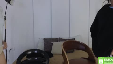 Snapshot of sexychanell_18 chatting on September 2025 01:01:01 PM chanell and yina online show from September 2025 01:01:01 PM