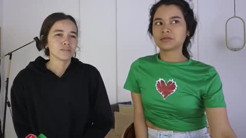 chanell and yina online show from February 2026 01:37:02 PM