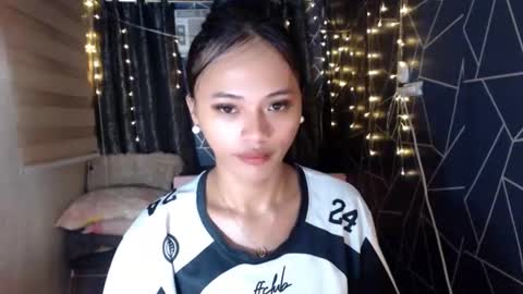 Snapshot of sexycheng chatting on November 2025 08:37:01 AM Miss Cheng online show from November 2025 08:37:01 AM