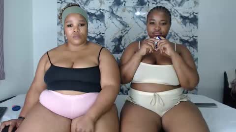 Snapshot of sexychill2000 chatting on May 2026 09:34:02 PM SEXYCHILL online show from May 2026 09:34:02 PM