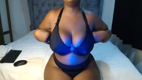 Snapshot of sexychocco_ chatting on October 2025 04:49:02 AM sexychocco online show from October 2025 04:49:02 AM