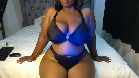 Snapshot of sexychocco_ chatting on October 2025 07:25:01 PM sexychocco online show from October 2025 07:25:01 PM