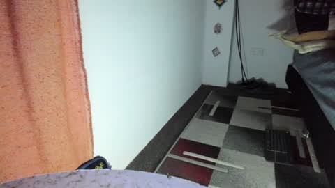 Antonioylola online show from January 2025 12:19:01 PM