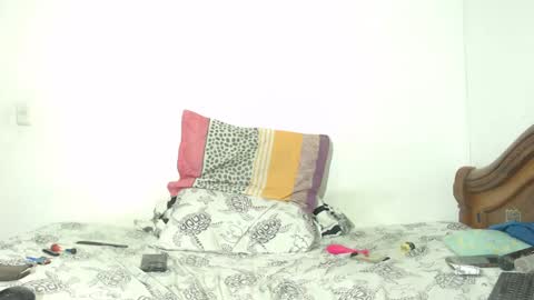 Snapshot of sexydarkhunter2 chatting on January 2025 11:30:01 PM Mike online show from January 2025 11:30:01 PM