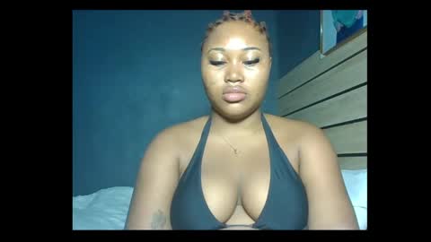 Snapshot of sexydynasty chatting on March 2026 04:49:01 AM Zanele online show from March 2026 04:49:01 AM