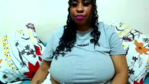 Snapshot of sexyebonylove89 chatting on February 2026 08:27:01 PM sexyebonylove89 online show from February 2026 08:27:01 PM