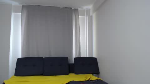 Emma online show from February 2025 06:16:02 AM