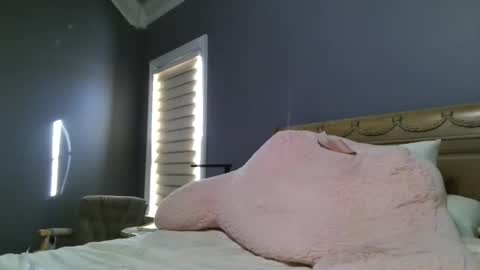 LisaisLuscious online show from February 2026 03:59:01 PM