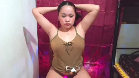 Snapshot of sexyheartyy chatting on April 2026 07:26:02 PM Heart online show from April 2026 07:26:02 PM