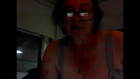 Snapshot of sexyhoneybee1 chatting on April 2026 07:26:01 PM sexyhoneybee1 online show from April 2026 07:26:01 PM