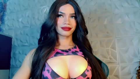 Snapshot of sexyhotbabe18 chatting on February 2025 11:26:01 PM sexyhotbabe18 online show from February 2025 11:26:01 PM