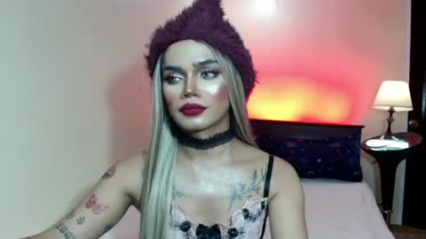 Snapshot of sexyhotbabe18 chatting on July 2026 03:43:01 PM sexyhotbabe18 online show from July 2026 03:43:01 PM