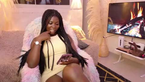 hotebony online show from April 2026 07:41:01 PM