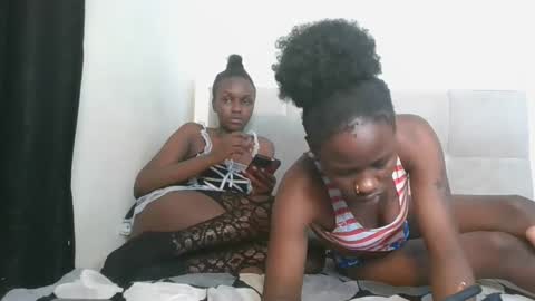 Snapshot of sexykiki18 chatting on February 2026 04:44:01 AM sexykiki18 online show from February 2026 04:44:01 AM