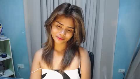 Snapshot of sexylady_pinayx chatting on October 2025 03:13:01 PM Call me Bea online show from October 2025 03:13:01 PM