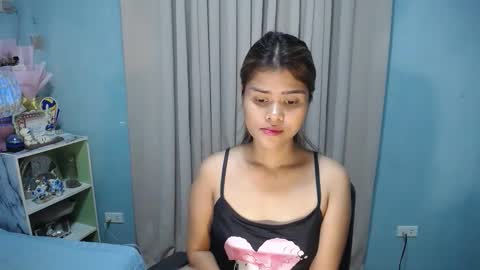 Snapshot of sexylady_pinayx chatting on November 2025 08:24:01 AM Call me Bea online show from November 2025 08:24:01 AM