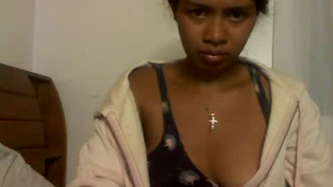 sexylarra12 online show from June 2026 02:47:02 AM
