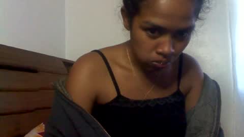 sexylarra12 online show from June 2026 05:26:02 AM