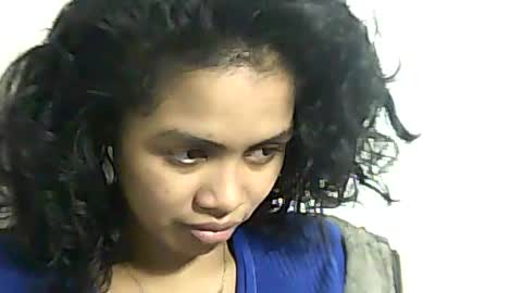 sexylarra12 online show from August 2026 04:09:02 PM