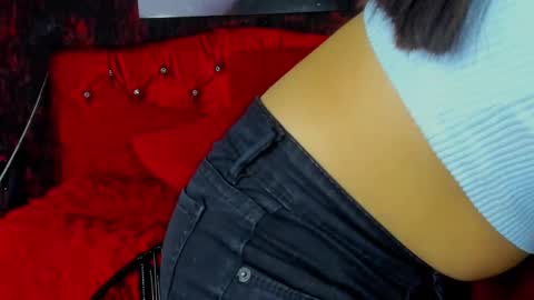 laura online show from December 2024 11:33:01 AM