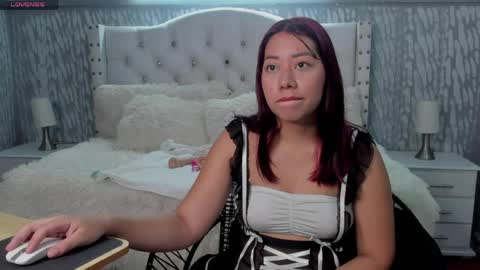 Snapshot of sexylaurita4u chatting on April 2026 02:37:01 PM laura online show from April 2026 02:37:01 PM