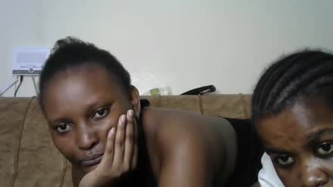 sexylavine_ online show from December 2025 08:58:01 PM