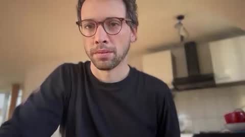 Snapshot of sexyleo8282 chatting on November 2025 09:31:01 AM sexyleo8282 online show from November 2025 09:31:01 AM