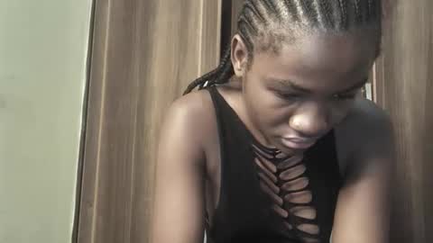 Snapshot of sexylina25 chatting on March 2026 06:58:02 AM sexylina25 online show from March 2026 06:58:02 AM