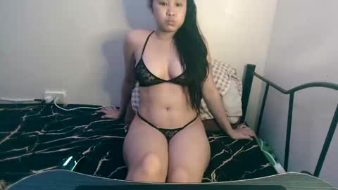 Lily online show from January 2025 10:56:02 PM