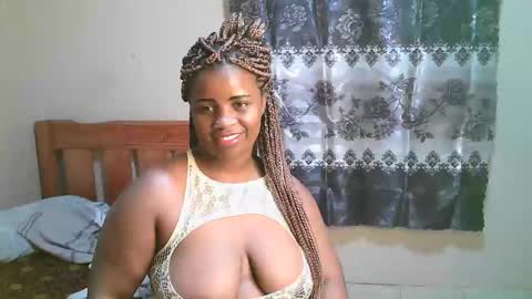 sexylucy33 online show from February 2026 12:29:02 AM