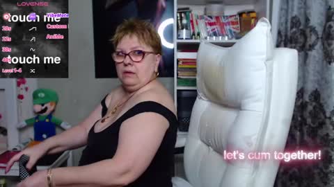 Snapshot of sexylynette4u chatting on January 2025 08:07:02 AM sexylynette4u online show from January 2025 08:07:02 AM