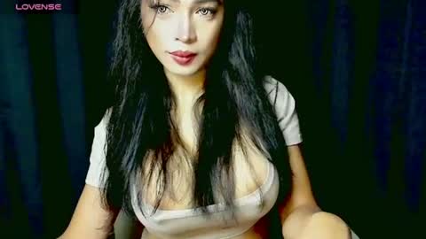 Snapshot of sexymariafoxx chatting on June 2026 05:59:02 PM MariaFoxx online show from June 2026 05:59:02 PM