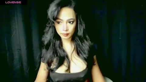 Snapshot of sexymariafoxx chatting on July 2026 07:18:02 PM MariaFoxx online show from July 2026 07:18:02 PM