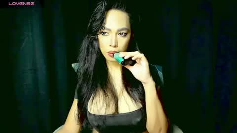 Snapshot of sexymariafoxx chatting on July 2026 07:27:01 PM MariaFoxx online show from July 2026 07:27:01 PM