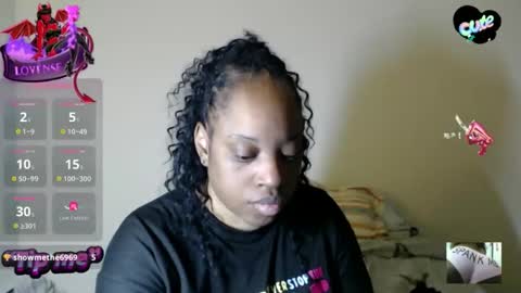 Snapshot of sexymona1218 chatting on December 2025 11:57:02 PM SexyMona online show from December 2025 11:57:02 PM