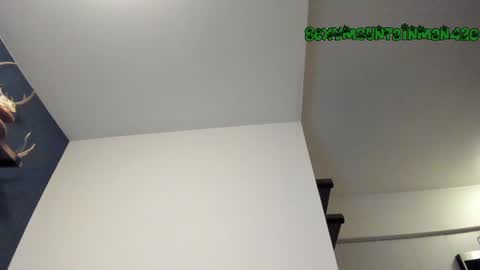 Sexymountainman420 online show from January 2025 04:00:01 AM