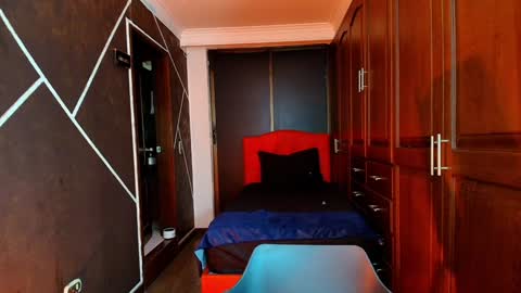 N A F online show from February 2025 10:32:01 PM