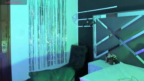 N A F online show from October 2025 07:27:01 PM