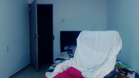 Natalia Duran online show from December 2024 05:12:02 AM