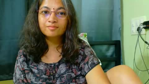 Snapshot of sexyniharika chatting on October 2025 03:07:02 PM Niharika online show from October 2025 03:07:02 PM