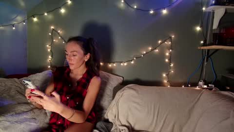 Snapshot of sexynymphocpl chatting on February 2025 12:30:01 AM Royal Duo online show from February 2025 12:30:01 AM