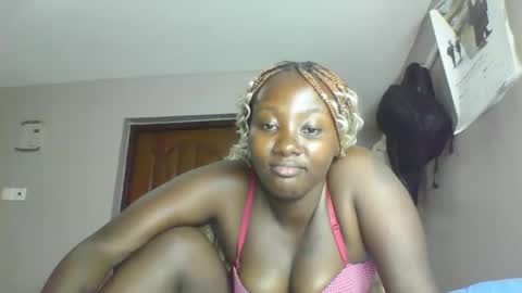 Snapshot of sexypamm chatting on March 2026 05:08:01 PM sexypamm online show from March 2026 05:08:01 PM
