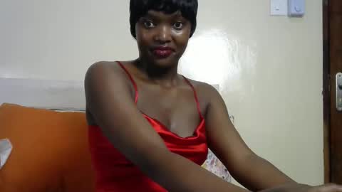 Snapshot of sexypetite_lee chatting on January 2026 12:47:02 AM Lee online show from January 2026 12:47:02 AM