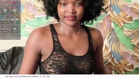 Snapshot of sexypetite_lee chatting on March 2026 11:43:01 PM Lee online show from March 2026 11:43:01 PM