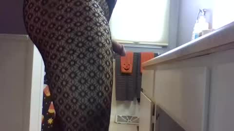 sexypluvin online show from October 2025 08:40:02 PM