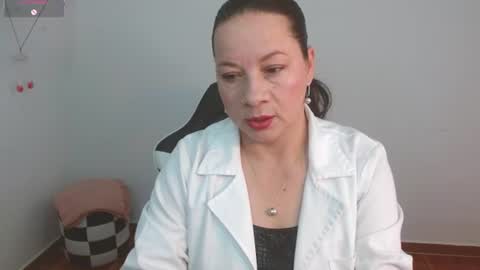 Snapshot of sexypsychologist chatting on July 2026 08:35:01 PM Sexy Psychologist online show from July 2026 08:35:01 PM