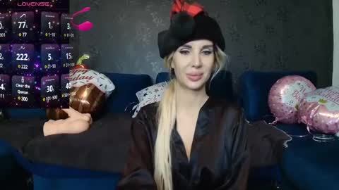 SexyQueenNina online show from December 2024 11:42:01 PM