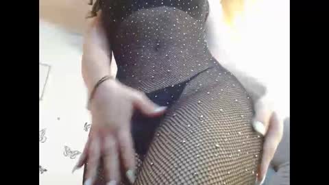 Venus Independent Model online show from October 2025 05:44:02 PM
